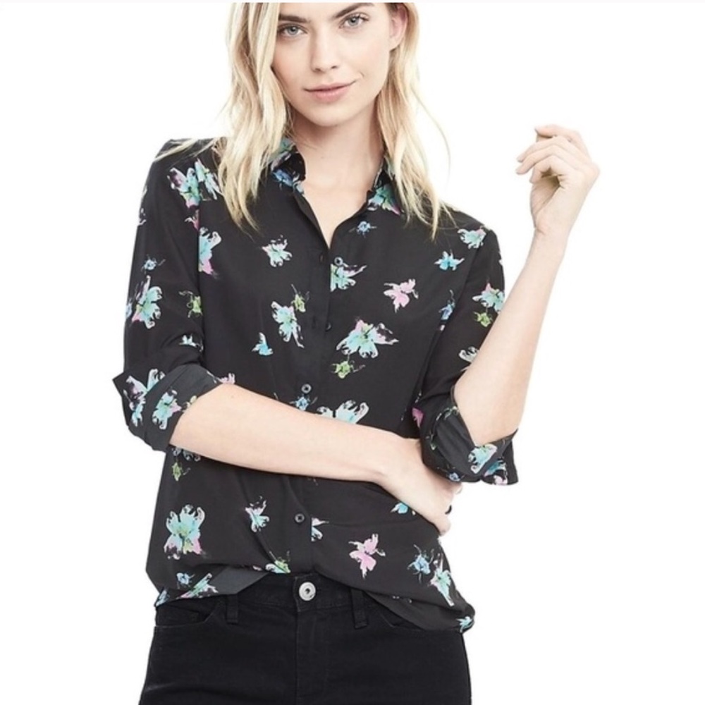 Banana Republic Dillon Button Down-Floral-Size S